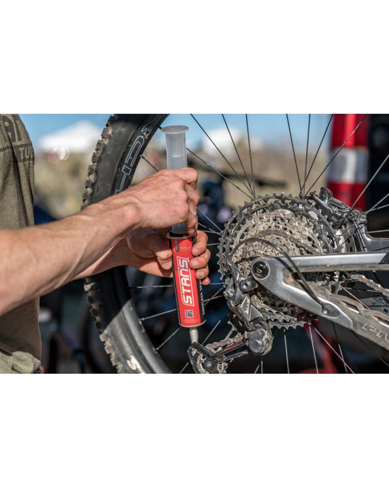 Stan's NoTubes Tyre Sealant Injector