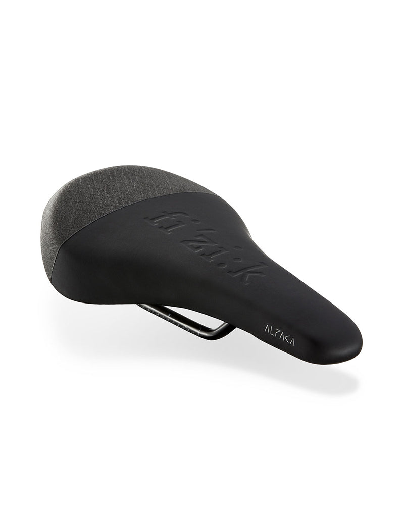 Fizik Gravita Alpaca X5 MTB Saddle W/ Alpaca Tool Carrier