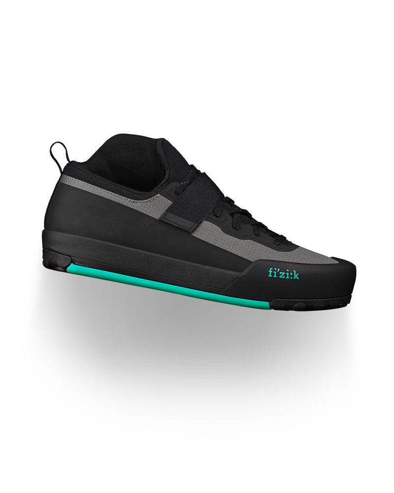 Flat cycling shoes online