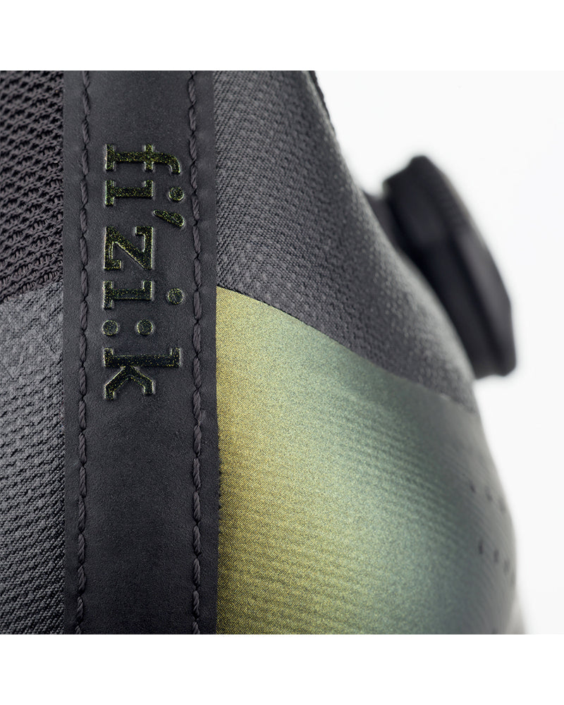 Fizik Tempo Overcurve R4 Wide Road Cycling Shoes